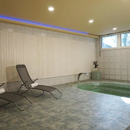 Anna Panzio & Wellness فندق مبيت وإفطار