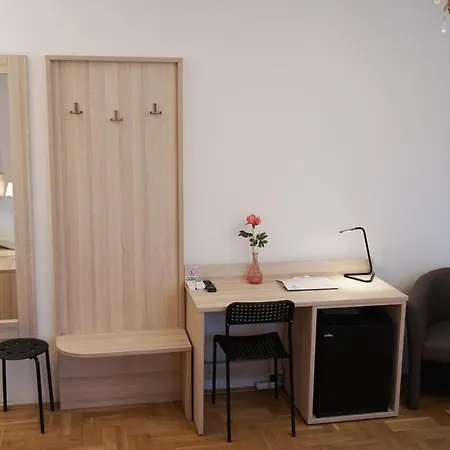 فندق مبيت وإفطار Anna Panzio & Wellness 4*