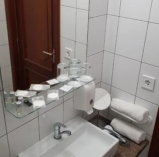 Anna Panzió&wellness Bed and breakfast 4*